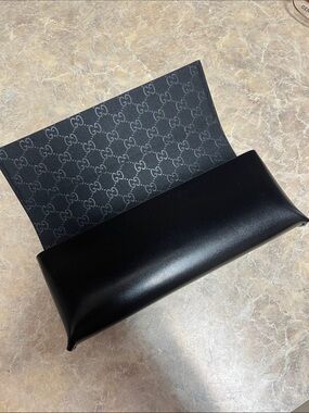 Gucci Black Leather Glasses Sleeve with GG Lining